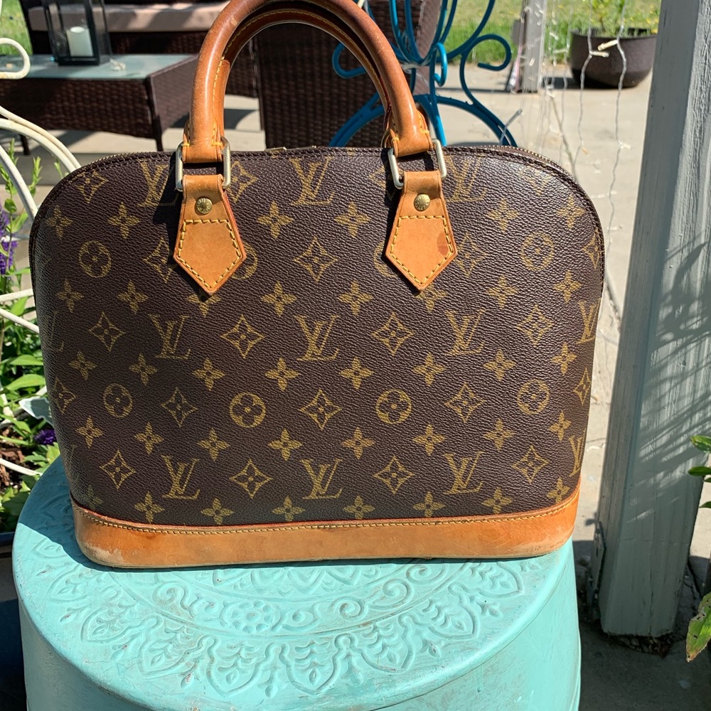Louis Vuitton Alma 👜